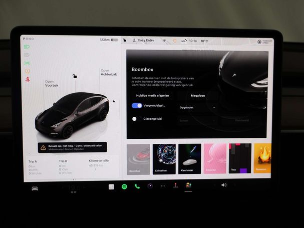 Tesla Model Y Long Range AWD 258 kW image number 36