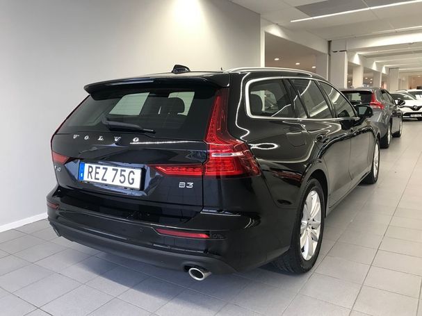 Volvo V60 B3 Momentum 120 kW image number 3