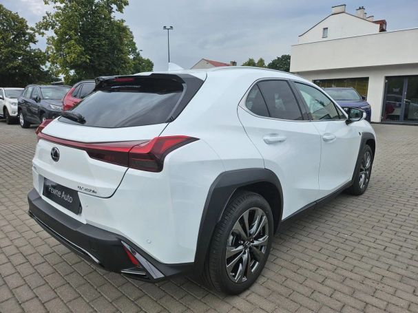 Lexus UX 135 kW image number 3