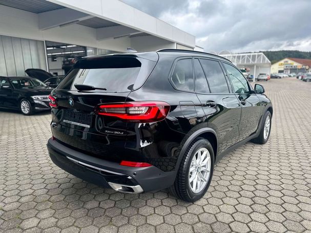 BMW X5 xDrive 210 kW image number 9