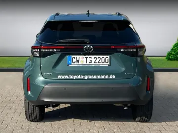 Car image 3