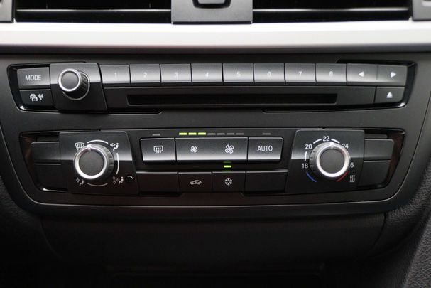 BMW 320i 135 kW image number 35