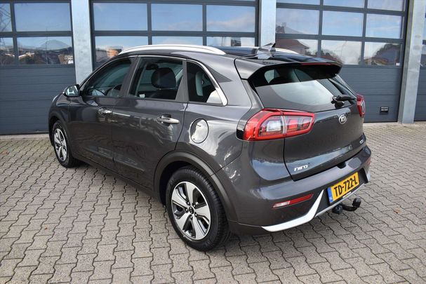 Kia Niro Hybrid 1.6 GDI 104 kW image number 2