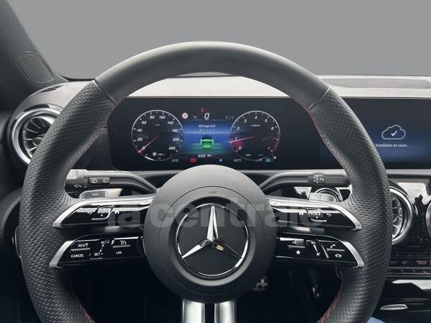 Mercedes-Benz A 180 100 kW image number 21