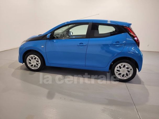 Toyota Aygo X-shift x-play 53 kW image number 5