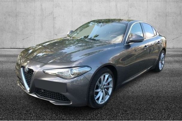 Alfa Romeo Giulia 2.0 Turbo AT8 Super 147 kW image number 1