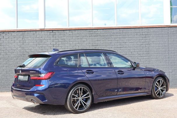 BMW 330 e Touring M Sport 214 kW image number 3