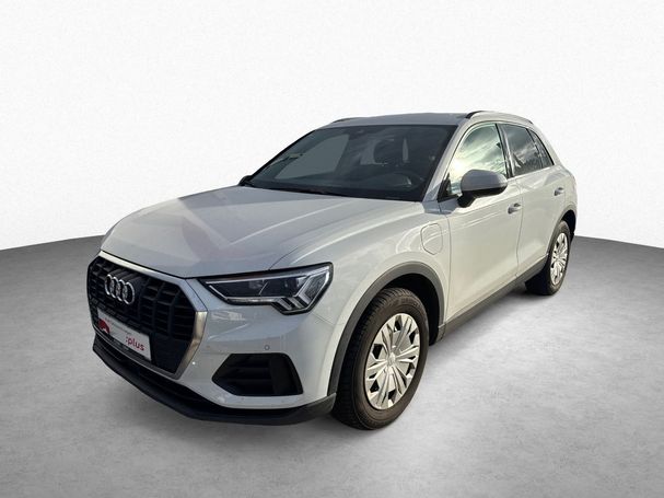 Audi Q3 45 TFSIe S-line 180 kW image number 1