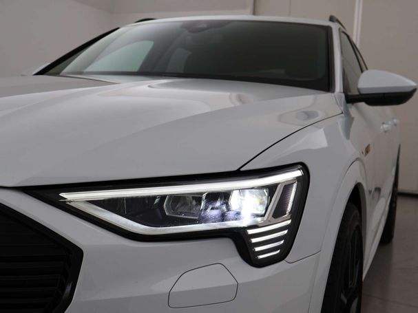 Audi e-tron 55 S-line 300 kW image number 23