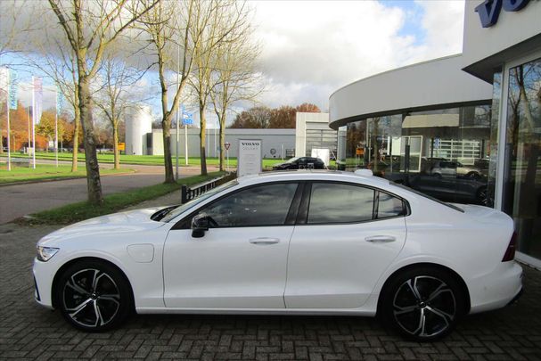 Volvo S60 AWD T6 186 kW image number 26