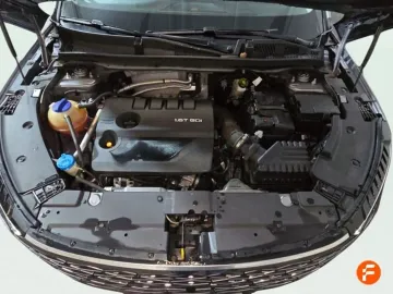 Car image 26