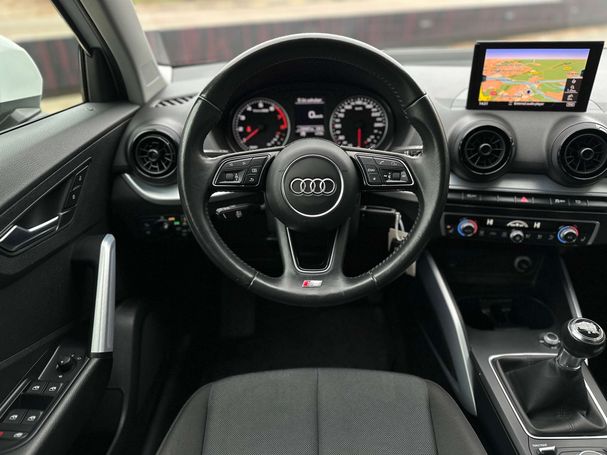 Audi Q2 1.0 TFSI S-line 85 kW image number 13