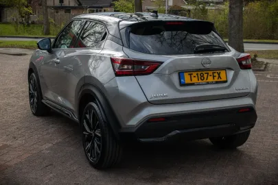 Car image 31