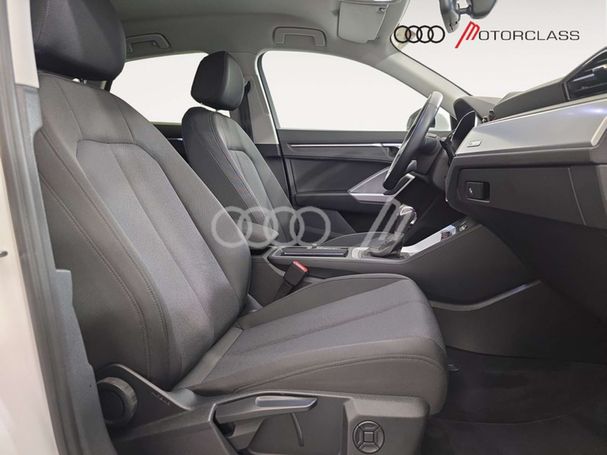 Audi Q3 45 TFSIe S tronic Sportback Business 180 kW image number 15