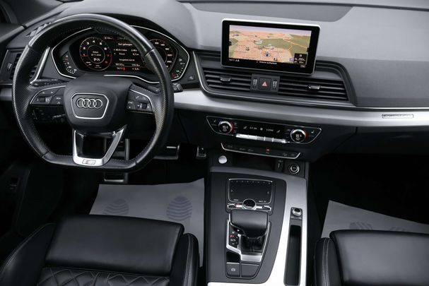 Audi Q5 45 TFSI quattro S tronic Sport 180 kW image number 6