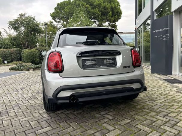 Mini Cooper Mini Yours 100 kW image number 4