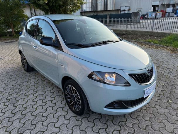 Lancia Ypsilon 51 kW image number 6