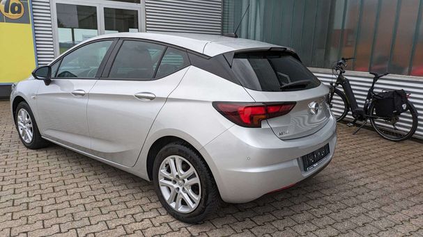 Opel Astra 107 kW image number 3