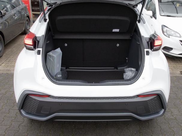 Toyota C-HR 2.0 Hybrid 145 kW image number 10