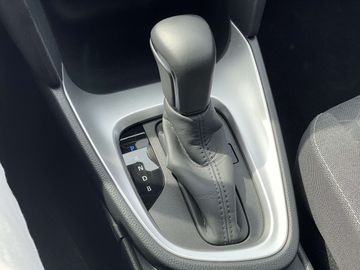 Car image 26