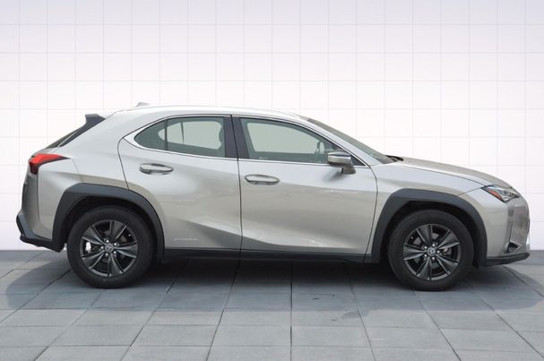 Lexus UX 250h 131 kW image number 9