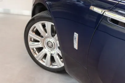Car image 37