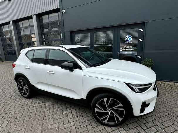 Volvo XC40 T5 Plus 193 kW image number 9