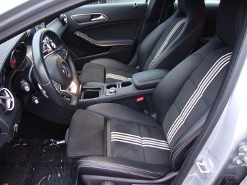 Car image 37