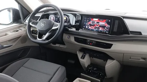 Car image 37