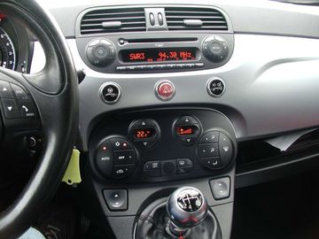 Car image 11