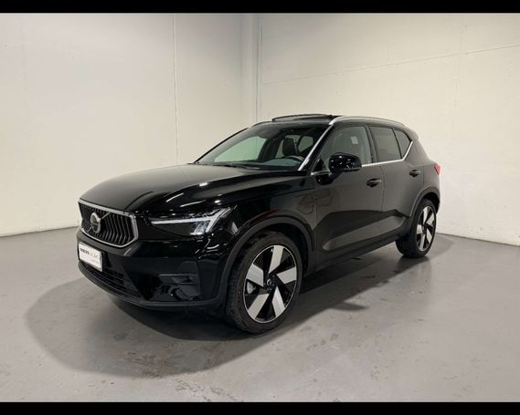 Volvo XC40 T4 95 kW image number 1