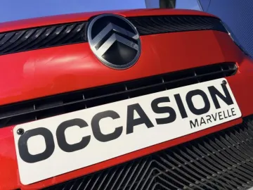 Car image 26