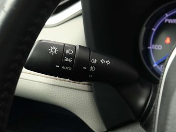 Car image 23