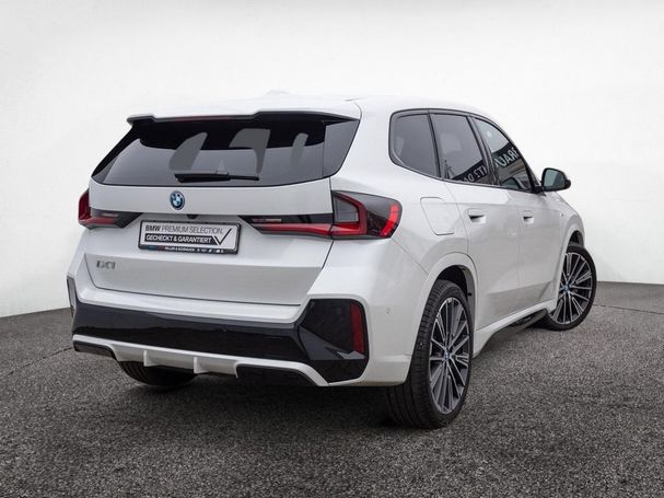 BMW iX1 xDrive30 M Sport 230 kW image number 3