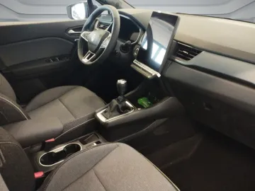 Car image 20