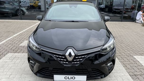 Renault Clio TCe 90 66 kW image number 3