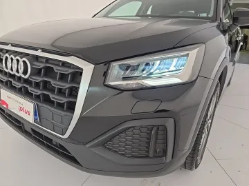 Car image 31