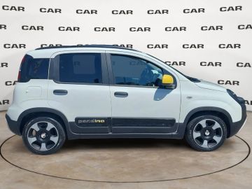 Car image 19