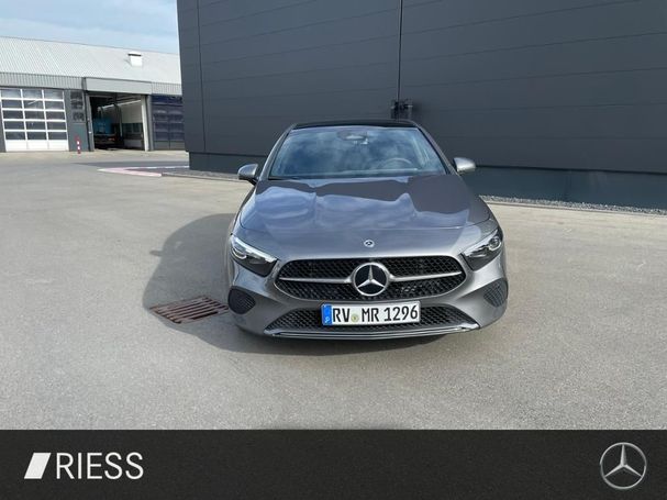 Mercedes-Benz A 220 140 kW image number 3