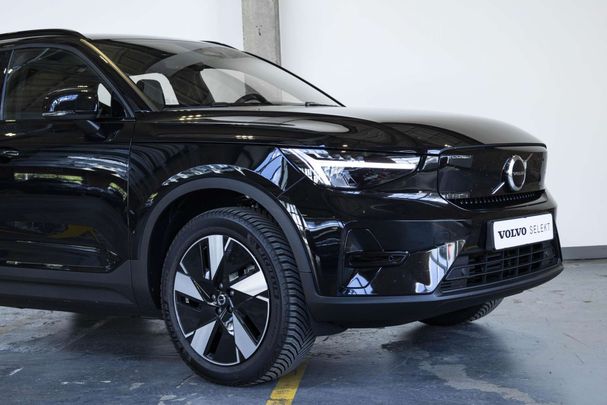 Volvo XC40 Single Motor Extended Range Plus 185 kW image number 6