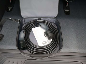 Car image 41