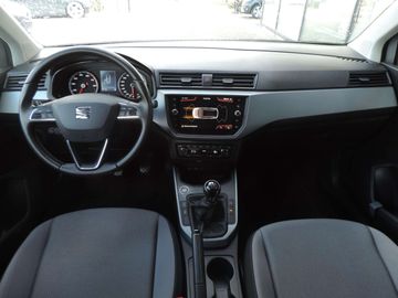 Car image 12