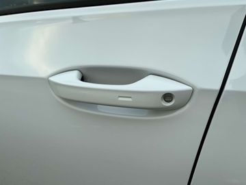 Car image 41