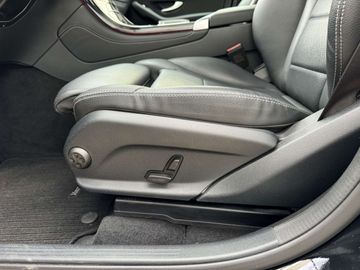 Car image 37