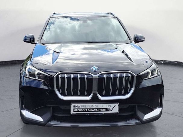 BMW iX1 xDrive30 230 kW image number 7