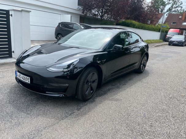 Tesla Model 3 Long Range AWD 366 kW image number 23