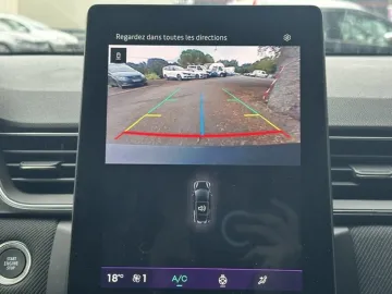 Car image 19