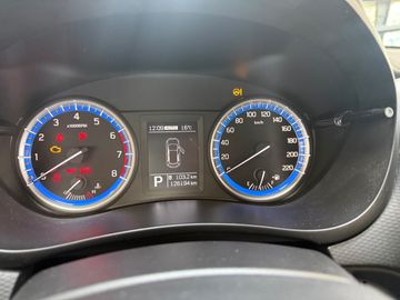 Car image 21