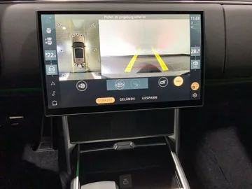 Car image 27