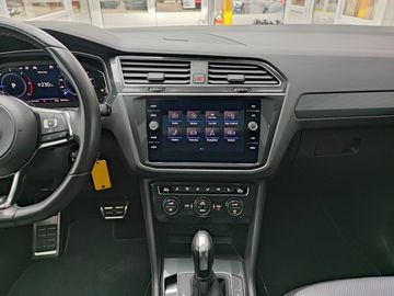 Car image 28